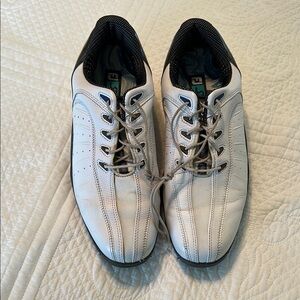FootJoy  Men's White leather golf shoes